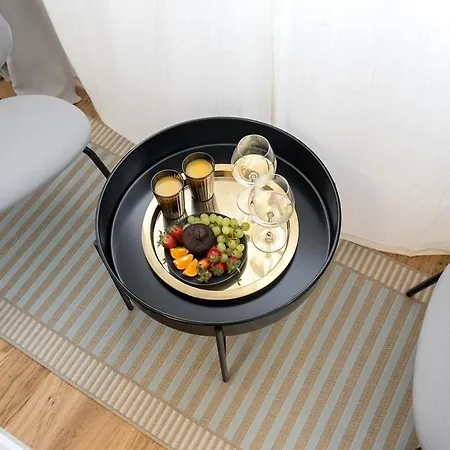 Sunny 2br Flat - Location - Center Apartment *