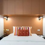 아파트 Sunny 2br Flat - Location - Center *