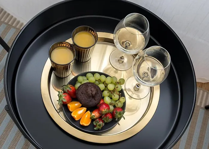 شقة Sunny 2br Flat - Location - Center *