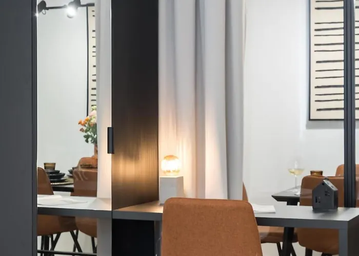 Lejlighed Sunny 2br Flat - Location - Center