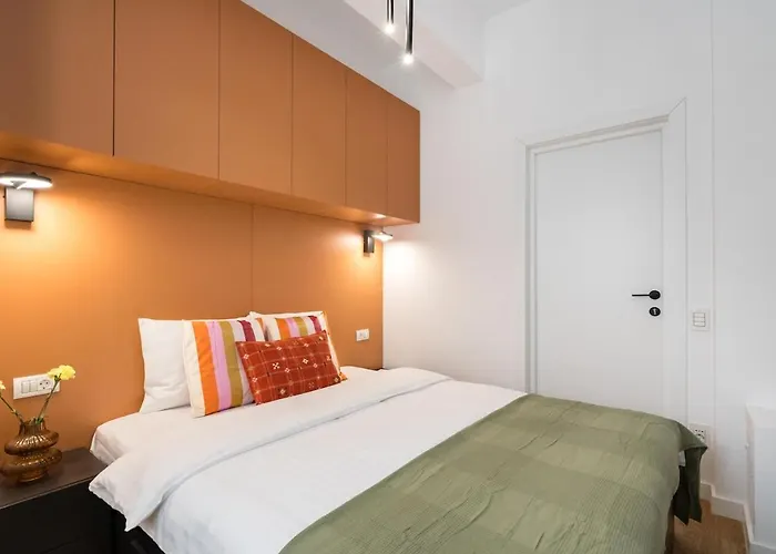 شقة Sunny 2br Flat - Location - Center