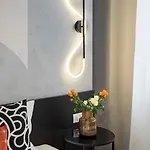 Sunny 2br Flat - Location - Center
